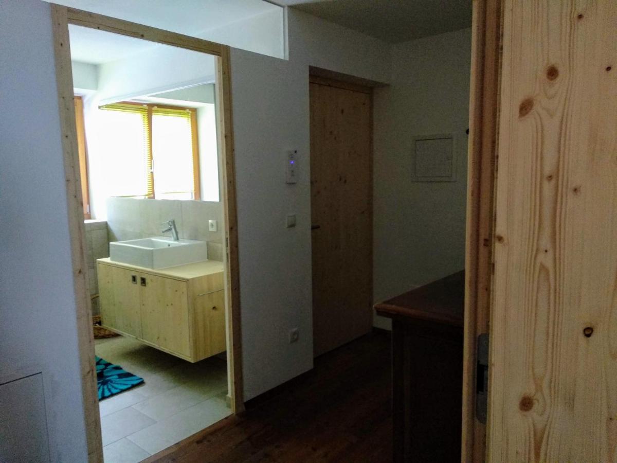 Haus18. 4 Apartment Sluderno Luaran gambar